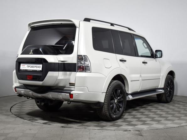 Mitsubishi Pajero IV Рестайлинг 2 с пробегом 2019 года, цена 3 527 980 рублей, 75435 км, внедорожник, Автокод Объявления
