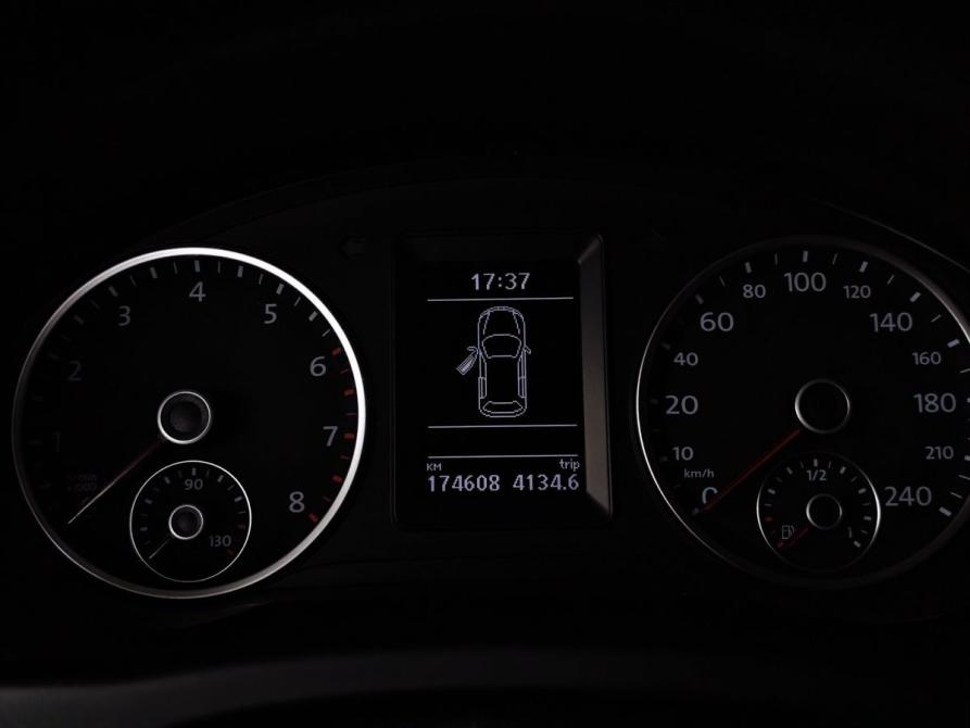 Volkswagen Tiguan I Рестайлинг Москва  - изображение 17