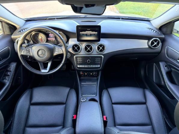 Mercedes-Benz GLA I (X156) Рестайлинг с пробегом 2017 года, цена 2 950 000 рублей, 45855 км, внедорожник, Автокод Объявления