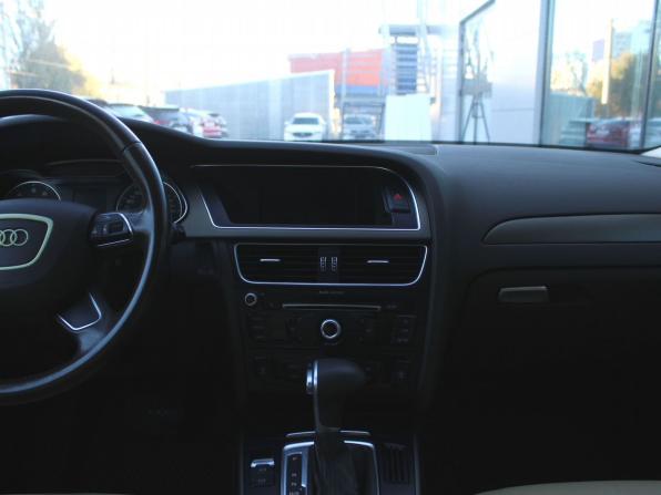 Audi A4 IV (B8) Рестайлинг с пробегом 2013 года, цена 1 380 000 рублей, 158800 км, седан, Автокод Объявления