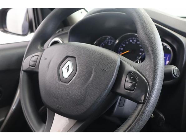 Renault Sandero II с пробегом 2017 года, цена 829 000 рублей, 115158 км, хэтчбек, Автокод Объявления