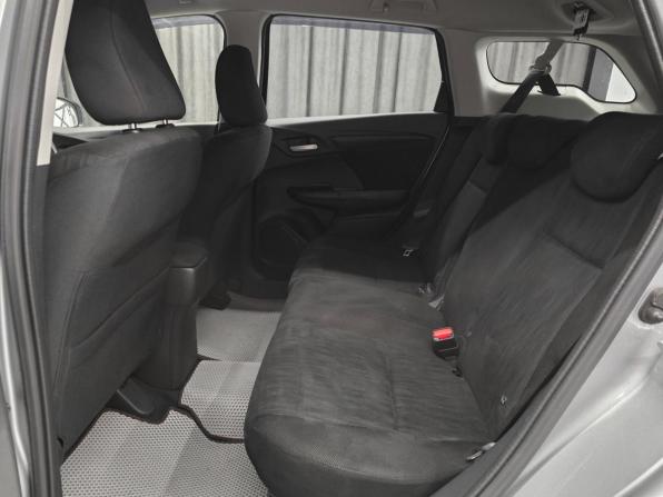 Honda Shuttle II Рестайлинг с пробегом 2019 года, цена 1 375 000 рублей, 105000 км, универсал, Автокод Объявления