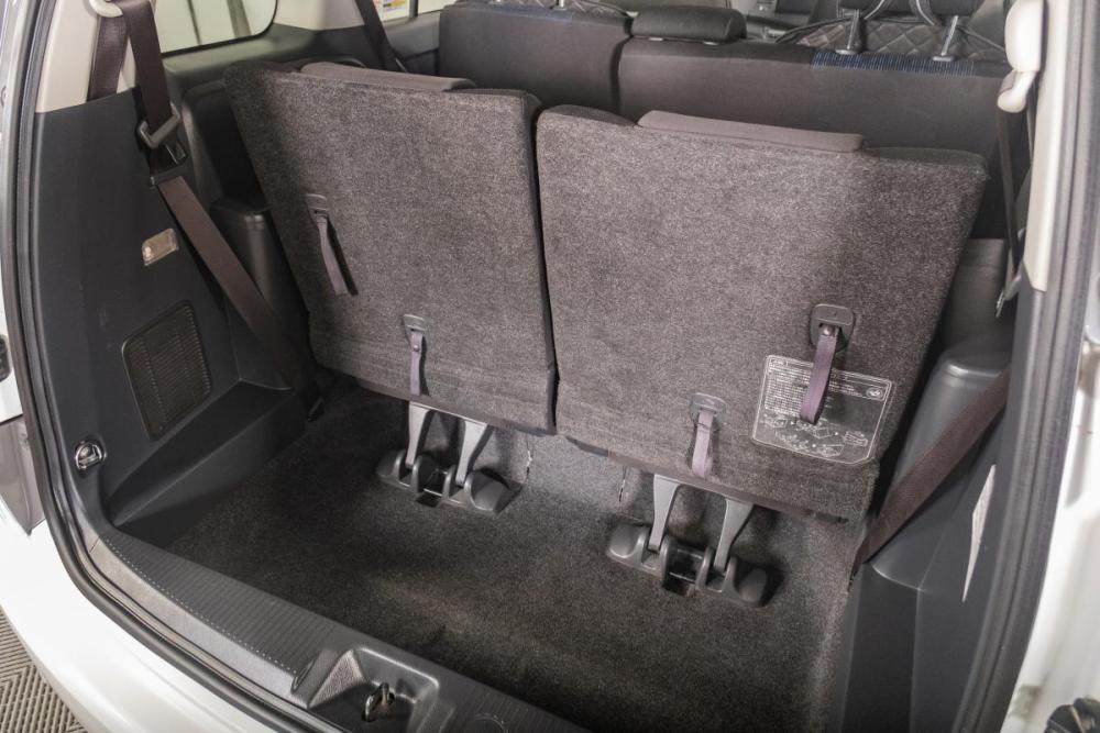 Toyota ISis I Рестайлинг Томск  - изображение 18