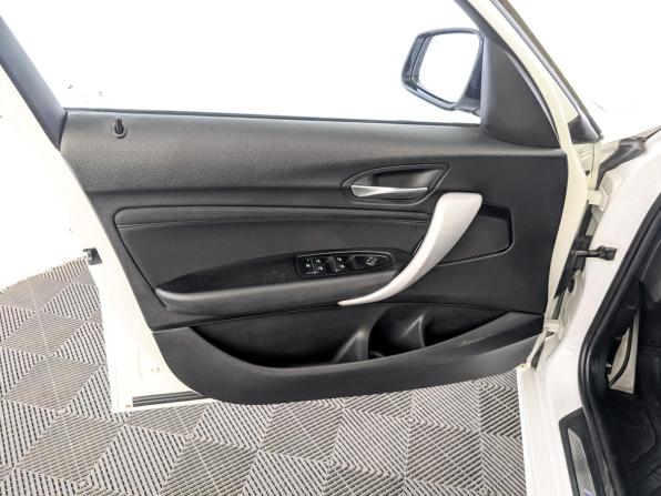 BMW 1 серии II (F20/F21) Рестайлинг 2 с пробегом 2019 года, цена 2 100 000 рублей, 76034 км, хэтчбек, Автокод Объявления
