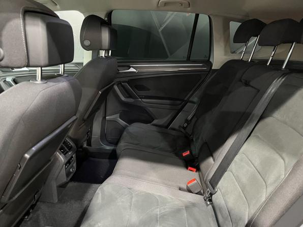 Volkswagen Tiguan II с пробегом 2017 года, цена 2 332 000 рублей, 134711 км, внедорожник, Автокод Объявления
