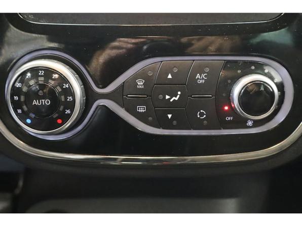 Renault Kaptur I с пробегом 2018 года, цена 949 000 рублей, 248593 км, внедорожник, Автокод Объявления