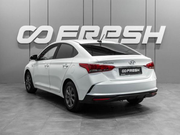 Hyundai Solaris II Рестайлинг с пробегом 2021 года, цена 1 619 000 рублей, 79230 км, седан, Автокод Объявления