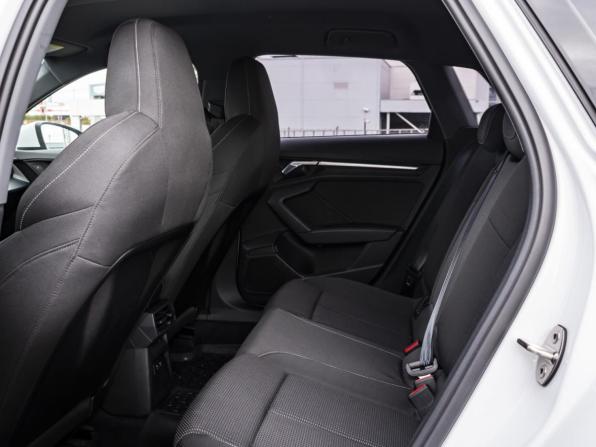Audi A3 IV (8Y) с пробегом 2021 года, цена 2 749 000 рублей, 59341 км, хэтчбек, Автокод Объявления