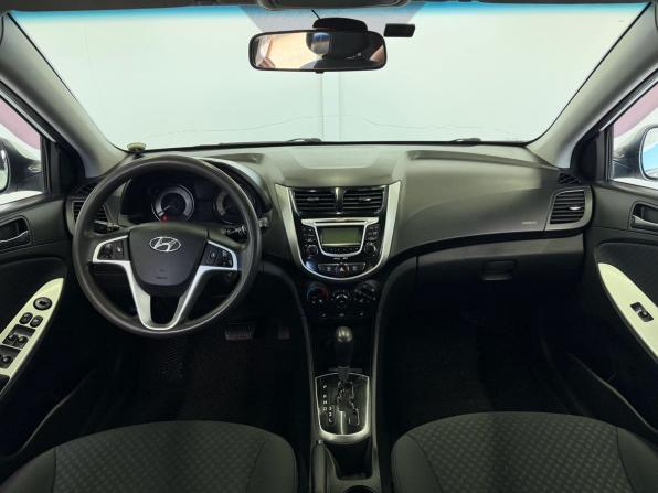 Hyundai Solaris I с пробегом 2012 года, цена 779 000 рублей, 124717 км, хэтчбек, Автокод Объявления