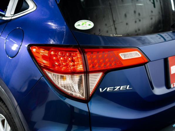 Honda Vezel I с пробегом 2014 года, цена 1 525 000 рублей, 139150 км, внедорожник, Автокод Объявления