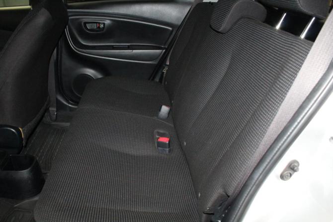 Toyota Vitz III (XP130) Рестайлинг 2 с пробегом 2019 года, цена 895 000 рублей, 132948 км, хэтчбек, Автокод Объявления