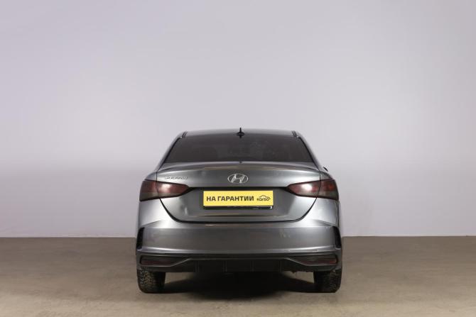 Hyundai Solaris II Рестайлинг с пробегом 2020 года, цена 1 399 000 рублей, 380000 км, седан, Автокод Объявления