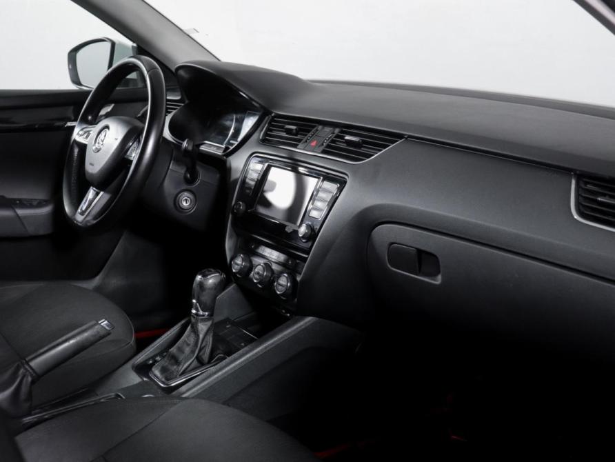 Skoda Octavia III (A7) Москва  - изображение 9