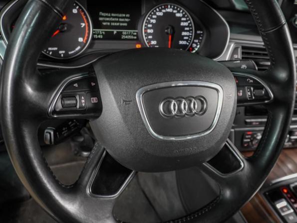 Audi A6 IV (C7) Рестайлинг с пробегом 2015 года, цена 1 799 000 рублей, 254059 км, седан, Автокод Объявления