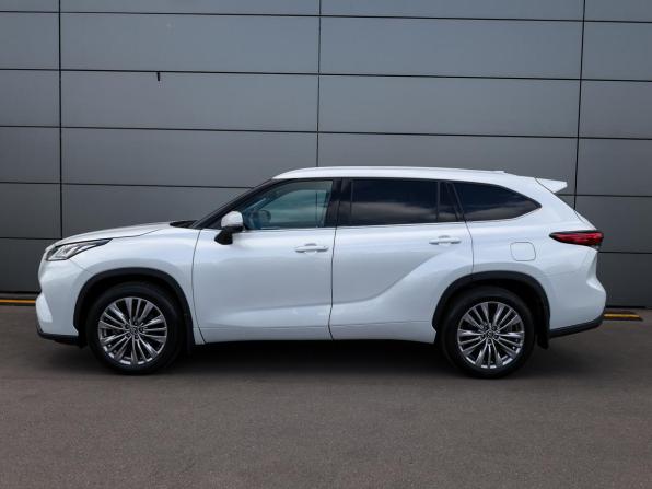 Toyota Highlander IV (XU70) с пробегом 2025 года, цена 4 998 000 рублей, 17849 км, внедорожник, Автокод Объявления