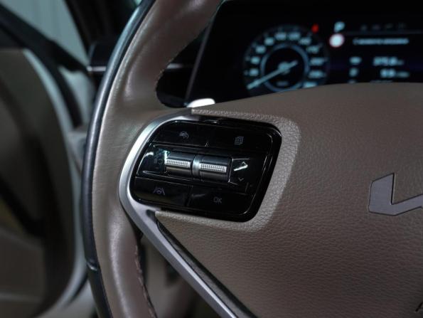 Kia K8 I с пробегом 2022 года, цена 4 558 000 рублей, 37489 км, седан, Автокод Объявления