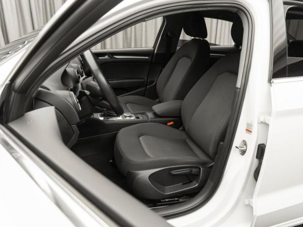 Audi A3 III (8V) с пробегом 2016 года, цена 2 130 000 рублей, 70002 км, седан, Автокод Объявления