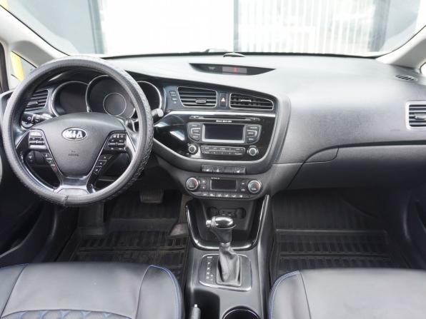 Kia Ceed II с пробегом 2012 года, цена 1 073 000 рублей, 185433 км, хэтчбек, Автокод Объявления