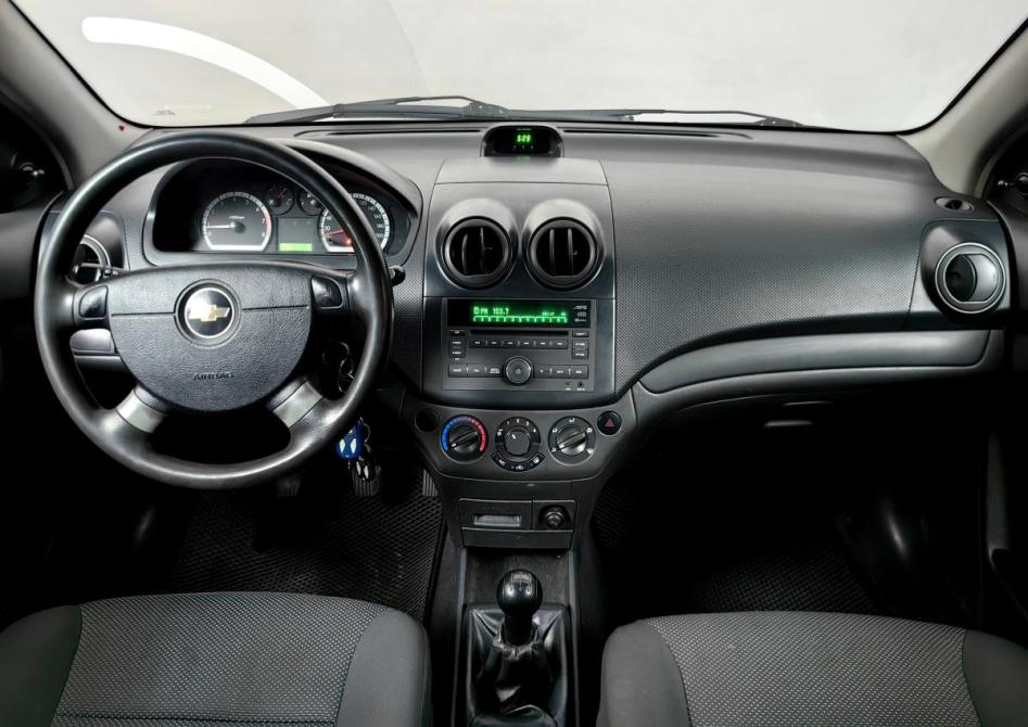 Chevrolet Aveo I Рестайлинг Москва  - изображение 6