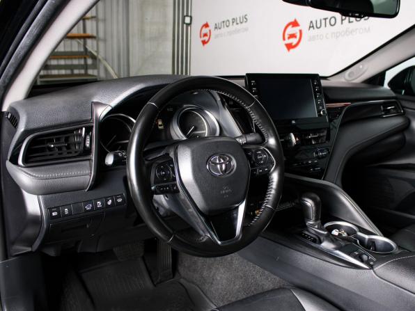 Toyota Camry VIII (XV70) Рестайлинг с пробегом 2022 года, цена 3 129 000 рублей, 136000 км, седан, Автокод Объявления