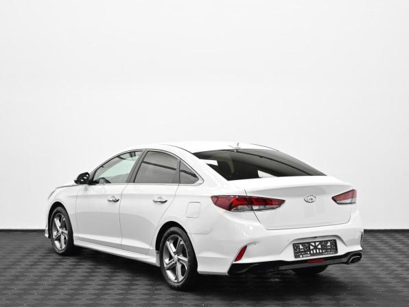 Hyundai Sonata VII (LF) Рестайлинг с пробегом 2018 года, цена 1 249 000 рублей, 99000 км, седан, Автокод Объявления