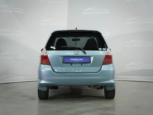Honda Fit I с пробегом 2005 года, цена 470 000 рублей, 245690 км, хэтчбек, Автокод Объявления
