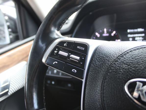 Kia Mohave I Рестайлинг 2 с пробегом 2021 года, цена 3 219 000 рублей, 302304 км, внедорожник, Автокод Объявления