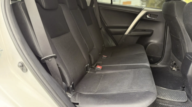 Toyota RAV4 IV (XA40) с пробегом 2013 года, цена 1 690 000 рублей, 328493 км, внедорожник, Автокод Объявления
