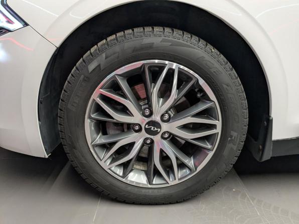 Kia K5 III с пробегом 2022 года, цена 2 425 000 рублей, 80484 км, седан, Автокод Объявления
