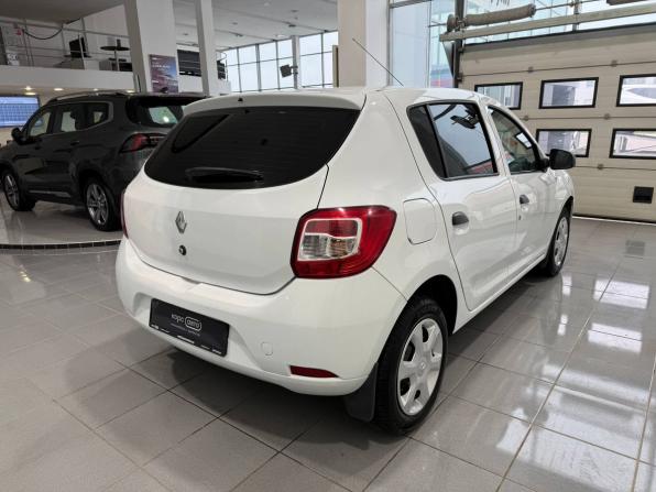 Renault Sandero II с пробегом 2017 года, цена 774 000 рублей, 56589 км, хэтчбек, Автокод Объявления