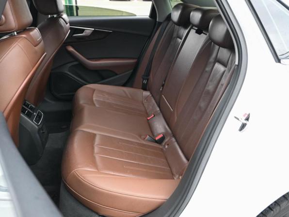 Audi A4 V (B9) с пробегом 2016 года, цена 2 385 000 рублей, 150604 км, седан, Автокод Объявления