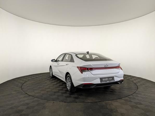 Hyundai Elantra VII (CN7) с пробегом 2022 года, цена 1 845 000 рублей, 70157 км, седан, Автокод Объявления