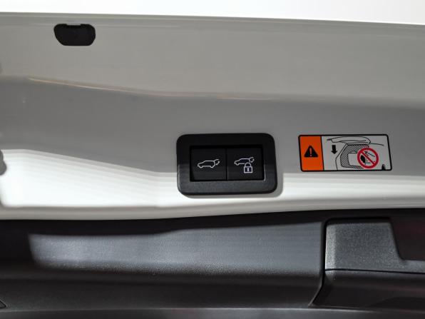 Toyota RAV4 VI (XA60) с пробегом 2026 года, цена 4 420 000 рублей, 51 км, внедорожник, Автокод Объявления