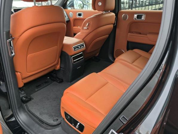 Li Auto (Lixiang) L7 I с пробегом 2023 года, цена 5 999 000 рублей, 40934 км, внедорожник, Автокод Объявления