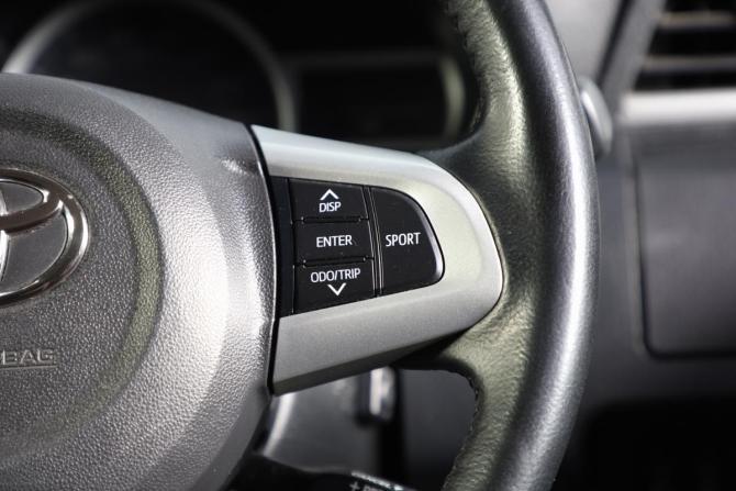 Toyota Roomy I с пробегом 2018 года, цена 1 139 000 рублей, 97224 км, микровэн, Автокод Объявления