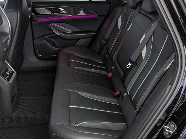 Hongqi H6 с пробегом 2025 года, цена 3 175 000 рублей, 25888 км, лифтбек, Автокод Объявления