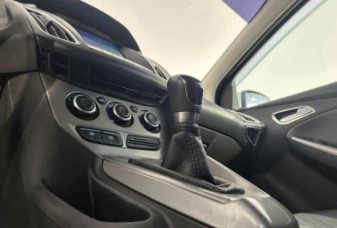 Ford Focus III с пробегом 2013 года, цена 670 000 рублей, 227239 км, универсал, Автокод Объявления