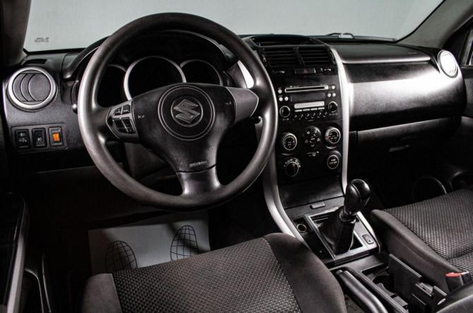 Suzuki Grand Vitara II с пробегом 2007 года, цена 999 000 рублей, 261800 км, внедорожник, Автокод Объявления