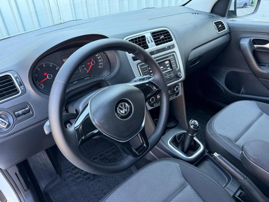 Volkswagen Polo V Рестайлинг Ростов-на-Дону  - изображение 19