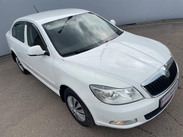 Skoda Octavia II (A5) Рестайлинг с пробегом 2012 года, цена 810 000 рублей, 239990 км, лифтбек, Автокод Объявления