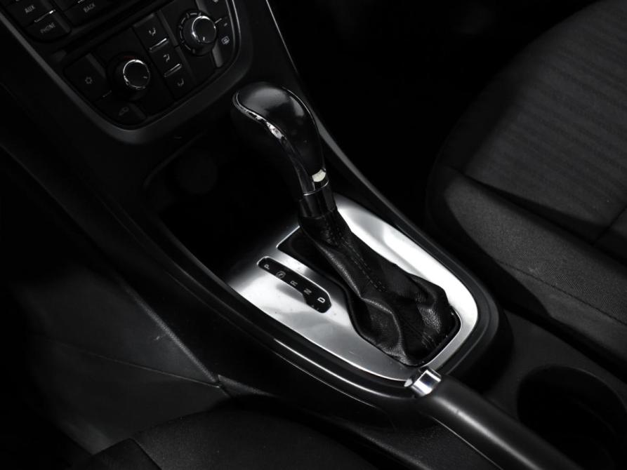 Opel Astra J Рестайлинг Санкт-Петербург  - изображение 14