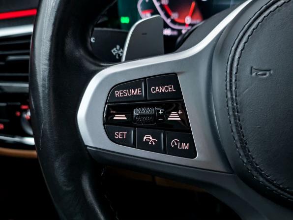 BMW 5 серии VII (G30/G31/G38) Рестайлинг с пробегом 2023 года, цена 5 780 000 рублей, 60329 км, седан, Автокод Объявления