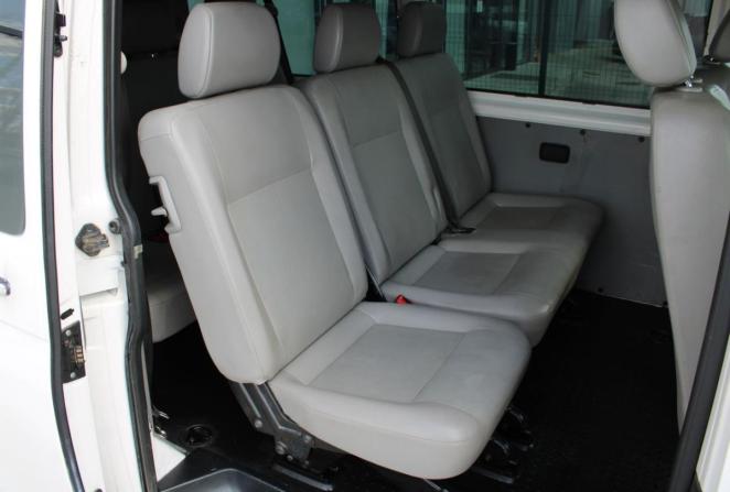 Volkswagen Transporter T5 Рестайлинг с пробегом 2011 года, цена 1 295 000 рублей, 488236 км, фургон, Автокод Объявления