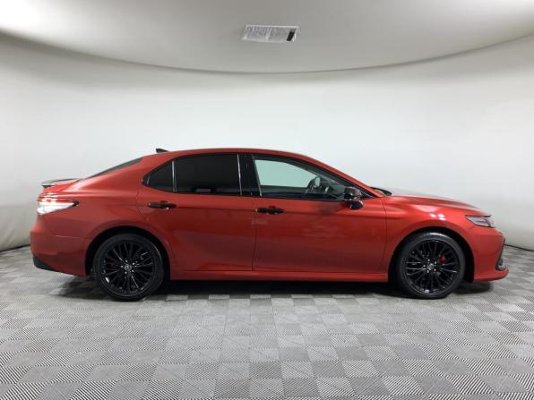 Toyota Camry VIII (XV70) Рестайлинг с пробегом 2021 года, цена 3 620 000 рублей, 66555 км, седан, Автокод Объявления