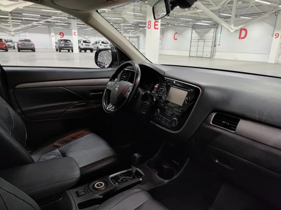 Mitsubishi Outlander III Рестайлинг 2 Казань  - изображение 13