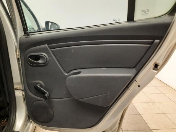 Renault Sandero I с пробегом 2013 года, цена 380 000 рублей, 186000 км, хэтчбек, Автокод Объявления