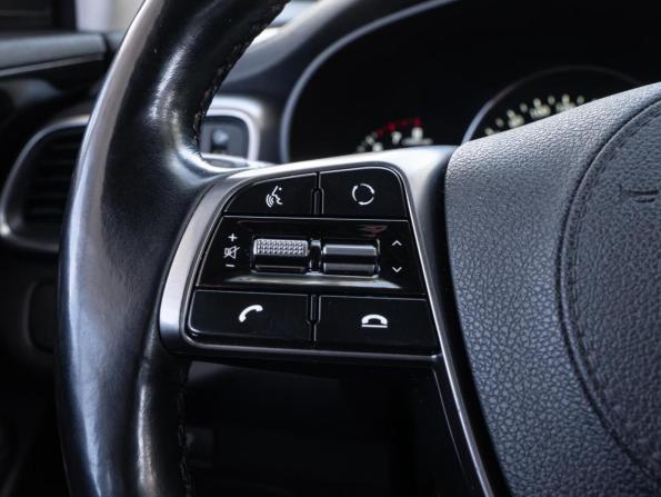 Kia Sorento III Prime Рестайлинг с пробегом 2019 года, цена 2 980 000 рублей, 101885 км, внедорожник, Автокод Объявления