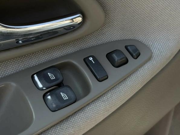 Volvo S40 I Рестайлинг с пробегом 2002 года, цена 220 000 рублей, 361898 км, седан, Автокод Объявления