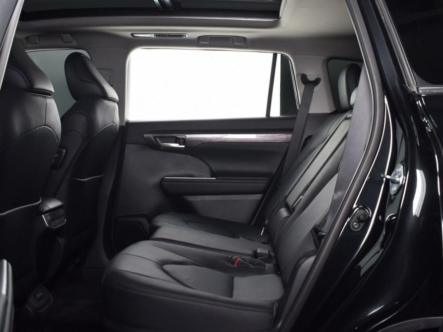 Toyota Highlander IV (XU70) Кемерово  - изображение 16