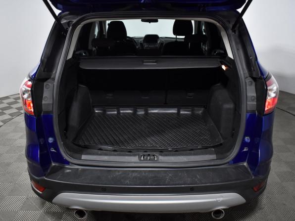 Ford Kuga II Рестайлинг с пробегом 2017 года, цена 1 430 000 рублей, 119340 км, внедорожник, Автокод Объявления